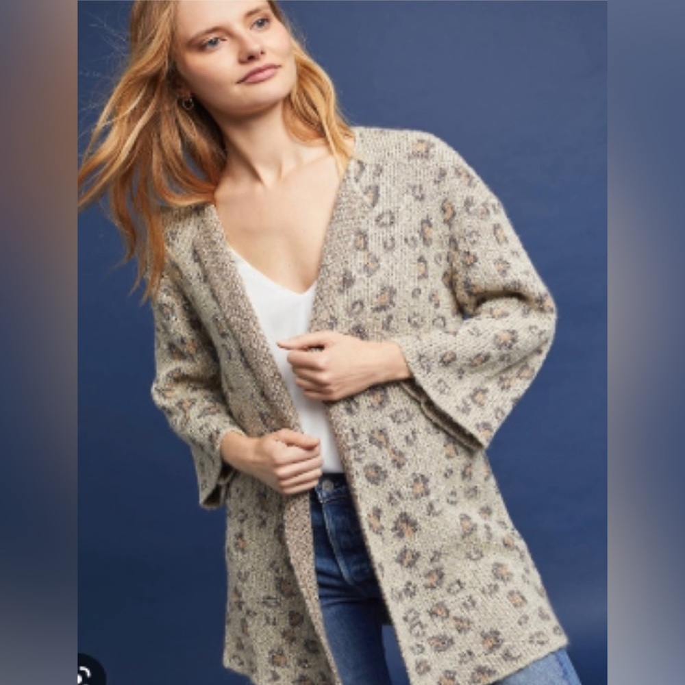 ⭐️SALE⭐️ Cupcake and Cashmere by Anthropologie leopard sweater
